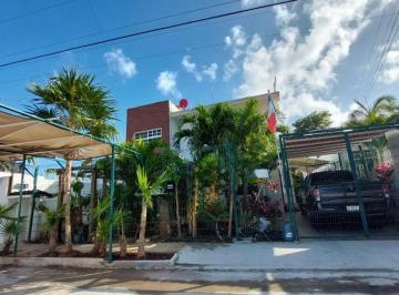 Casa de 4 habitaciones, Puerto Morelos · Hermosa Casa en Venta