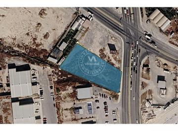 a537a5867022652d2a03f1e2b2907adc49d9936b8c98708f06bec079fbbf6f08 · Terreno de 3,200 m² Sobre Blvd. Colosio