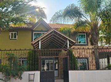 Casa de 4 habitaciones, Celaya · Se Renta Casa Amplia Carr Celaya Salvatierra Santa María del Refugio