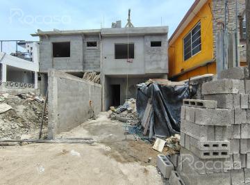 Casa · 130m² · 2 Estacionamientos · Casas en Preventa