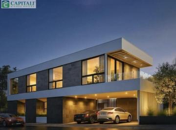 Casa · 430m² · 3 Recámaras · 3 Estacionamientos · Casa - Fraccionamiento Bosques de Las Misiones