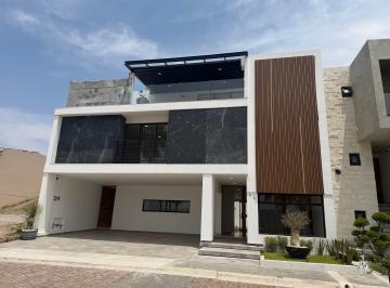 Casa de 5 habitaciones, San Andrés Cholula · Casa en Gran Reserva con 5 Habitaciones y Salón Familiar con Terraza.