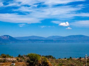 Terreno / Lote , Tuxcueca · Terreno Frente Al Lago de Chapala