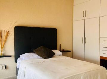Casa de 3 habitaciones, León · Casa en Renta Amueblada y Equipada en Rinconada del Bosque