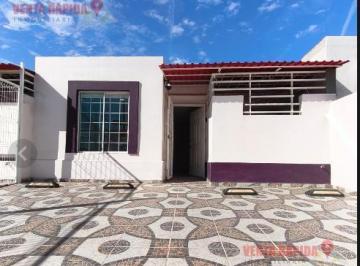 Casa · 55m² · 2 Recámaras · 2 Estacionamientos · Casa en Fraccionamiento Valle Alto
