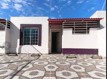Casa · 107m² · 2 Recámaras · 2 Estacionamientos · Casa en Fraccionamiento Valle Alto
