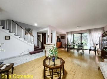 Casa · 280m² · 6 Recámaras · 2 Estacionamientos · Casa Venta en Col. Prado Churubusco / 280 m² con Jardin