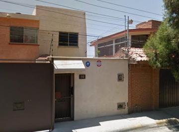 Casa de 2 habitaciones, Cuernavaca · Casa en Venta en Jardines de Ahuatlan Cuernavaca Morelos