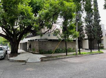 Casa de 5 habitaciones, Guadalajara · Casa en Esquina en El Corazon de Providencia
