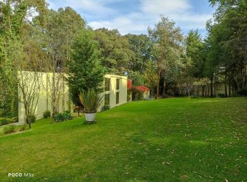 Casa , Atizapán de Zaragoza · Residencia Exclusiva con Jardín Extenso y Área Para Eventos en Espíritu Santo /