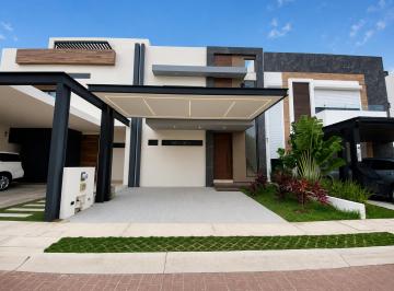 Casa en condominio de 3 habitaciones, Cancún · Casa en Venta Río Residencial Cancún 3 Recámaras Alberca Patio Calle Cerrada 253 m² 2 Niveles