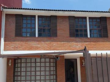 Casa de 3 habitaciones, Puebla · "Amplia Casa Cerca de Circuito Juan Pablo II - 170 m² Terreno"