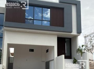 Casa · 252m² · 3 Recámaras · Casa en Venta en Torralba