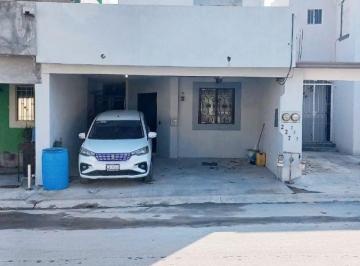 Casa de 3 habitaciones, Juárez · Casa en Venta en Ex - Hacienda El Rosario, Juárez N. L.