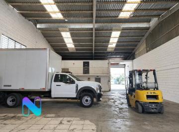 Bodega comercial · 330m² · 2 Estacionamientos · Bodega Industrial en Renta en Mirasol, Monterrey, Nuevo León, Mx