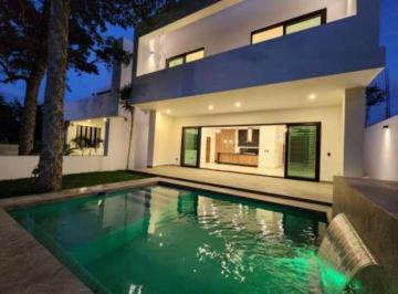 Casa de 4 habitaciones, Benito Juárez · Casa en Venta en Lagos del Sol