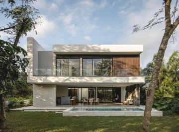 1606b27efd117bf45490653712a8211e5c2360764bf83fc2c6be4b5539b26310 · Casa en Venta en Yucatán Country Club