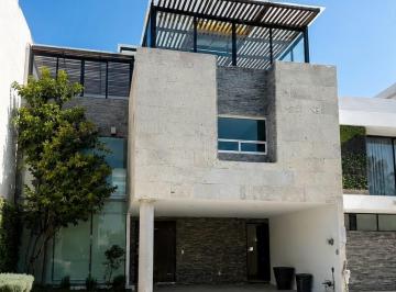 Casa en condominio · 313m² · 3 Recámaras · 2 Estacionamientos · Casa en Venta, Clúster, Loma Angelópolis I, Puebla