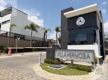 Terreno / Lote · 303m² · Terreno en Venta