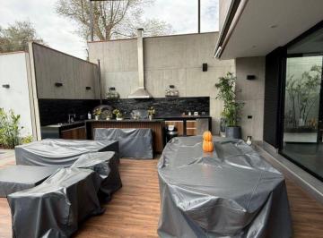 Casa de 4 habitaciones, Huixquilucan · Oferta en La Herradura