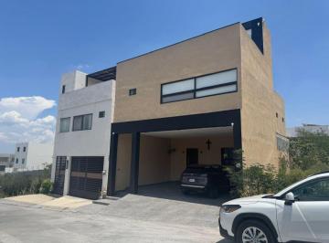 Casa de 3 habitaciones, García · Casa en Venta en Privada La Montaña Dominio Cumbres García Nl