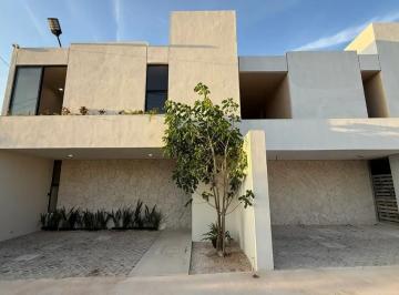1 · Casa en Venta Al Norte de Merida Yucatan