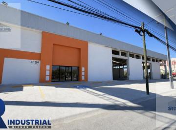 Bodega comercial · 1200m² · 20 Estacionamientos · Bodega en Renta en Juarez