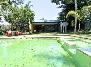 Terreno / Lote · 240m² · Terreno en Venta en Cuernavaca, Fraccionamiento Cerrado, Seguridad.