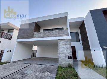 Casa · 234m² · 3 Recámaras · 2 Estacionamientos · Casa - Punta Tiburón