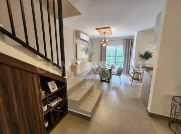 Casa · 160m² · 3 Recámaras · 2 Estacionamientos · Casa en Venta en Apodaca, Nl (Fraccionamiento Privado)