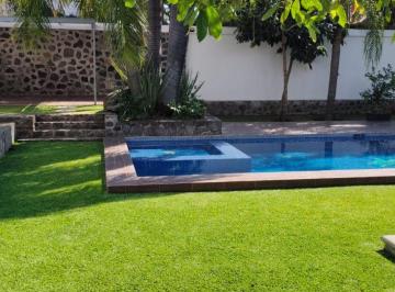 Casa de 3 habitaciones, Cuernavaca · Fabulosa Residencia en Mascareño