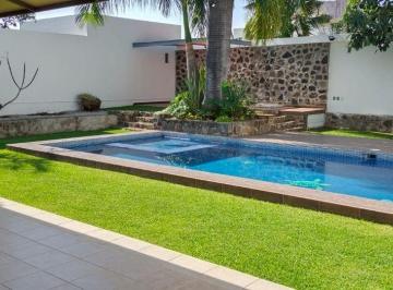 Casa de 3 habitaciones, Cuernavaca · Fabulosa Residencia en Mascareño