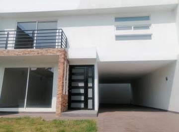 Casa de 3 habitaciones, Toluca · Casa en Venta