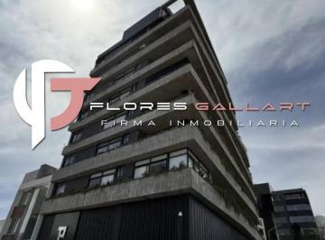 Departamento · 348m² · 4 Recámaras · 2 Estacionamientos · Penthouse en Venta en San Telmo Al Norte de La Ciudad P