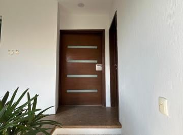 Casa de 3 habitaciones, Zapopan · Casa en Venta en Puerta del Valle