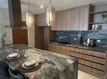 Casa · 93m² · 2 Recámaras · 2 Estacionamientos · Casa en Fraccionamiento Milenio 3a Sección