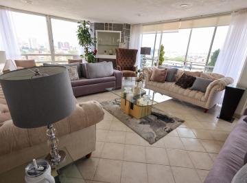 Departamento de 3 habitaciones, Benito Juárez · Departamento con Vista Panorámica y Elevador Al Piso | 236 m² en Colonia del Valle