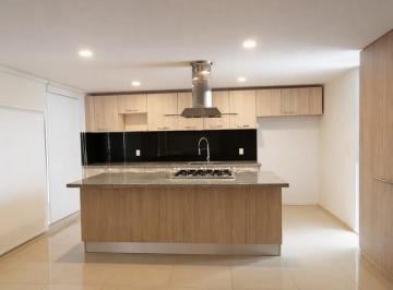 Departamento · 210m² · 3 Recámaras · 3 Estacionamientos · Departamento en Colonia del Valle
