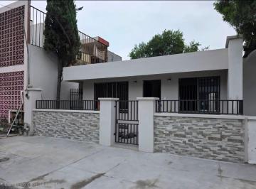 Casa de 2 habitaciones, Monterrey · Casa en Venta Remodelada Reestrene 160 M²terreno y 100 m²