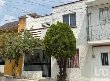 Casa · 160m² · 4 Recámaras · Casa en Venta en Fracc. Rodolfo Landeros Aguascalientes