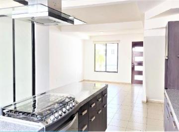 Casa de 3 habitaciones, Querétaro · Renta Casa El Refugio Privada 3 Rec 3 Baños 1 Estudio 2 Est Puerta Eléctrica Cocina Integral Balcón