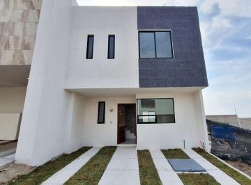Casa en condominio de 3 habitaciones, El Marqués · Estrena Casa en Venta en Capital Sur, Divina!