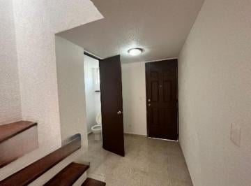 Casa de 3 habitaciones, Cuautitlán Izcalli · Casa en Venta en Claustros de San Miguel, Cuautitlán Izcalli – Excelente Ubicación