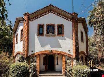 Casa · 572m² · 3 Recámaras · 7 Estacionamientos · Casa en Venta y Renta en Reforma Agua Azul, Puebla