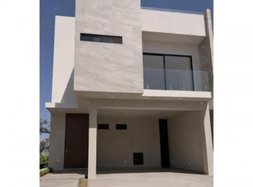 Casa · 250m² · 3 Recámaras · 2 Estacionamientos · Casa en Vientos del Vergel