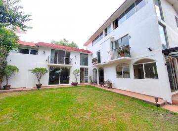 Fachada de la casa posterior. · Casa en Venta, Club de Golf Hacienda, 4 Recámaras
