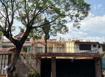 Casa · 260m² · 3 Recámaras · 8 Estacionamientos · Casa en Venta, Las Alamedas, 3 Recámaras