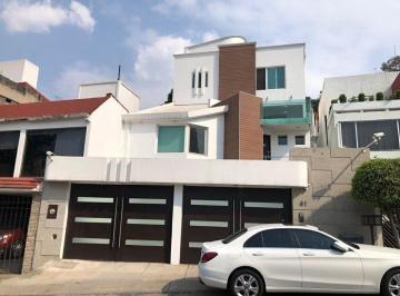 Casa · 385m² · 4 Recámaras · 2 Estacionamientos · Casa en Venta, Mayorazgos del Bosque,4 Recámaras