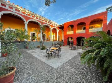 Oficina · 1800m² · 7 Recámaras · 10 Estacionamientos · Hotel en Venta, Colima, 1800 M&sup2;n