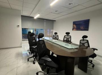 Oficina · Oficina Renta, Novo Emerald Business And Health Center, 50.60 m²